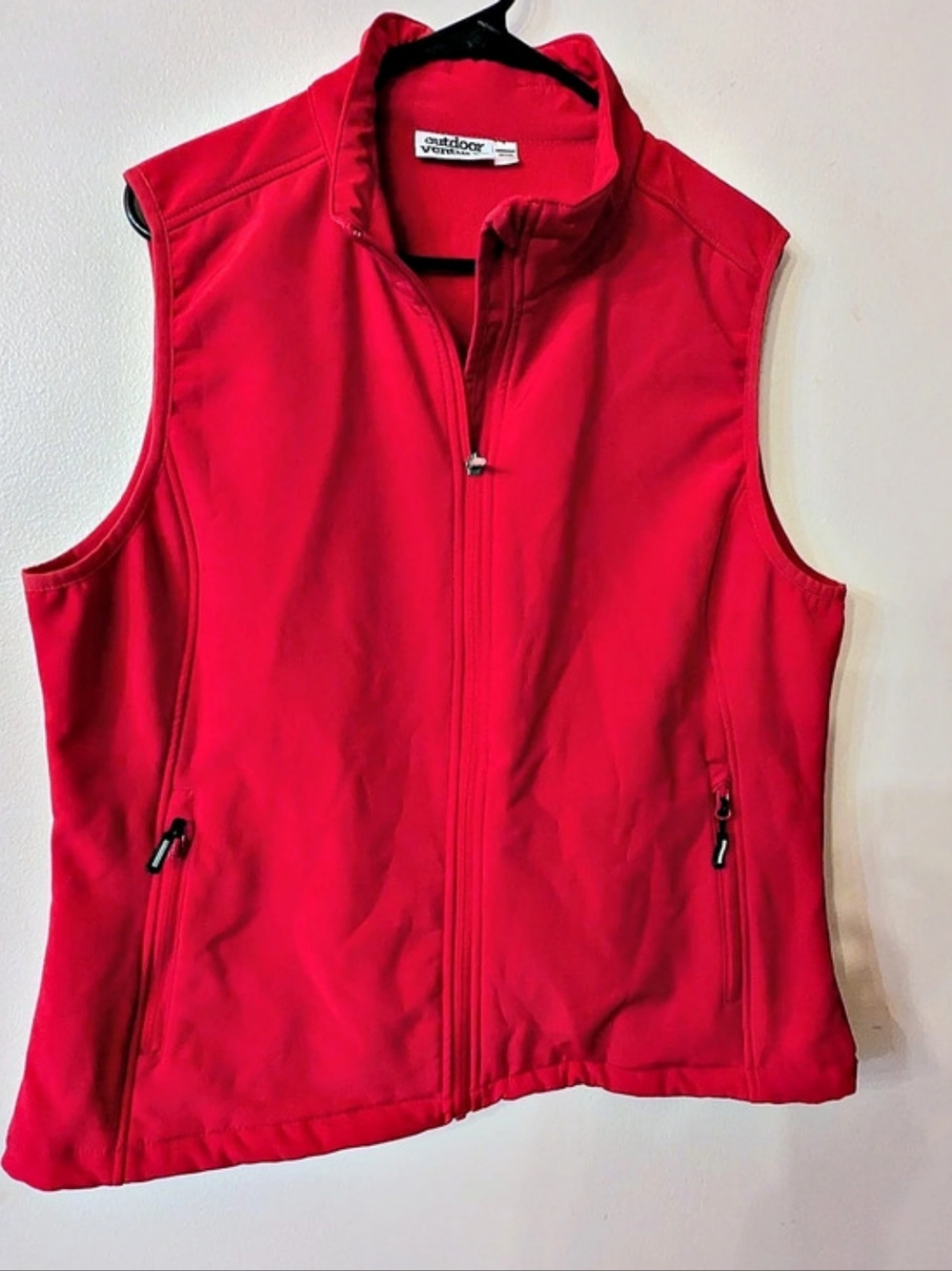 Outdoor Ventures Women's Lightweight Softshell Vest Red XL